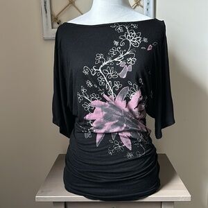 Women’s floral stretchy black top size small